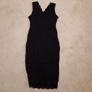 Lace bodycon dress